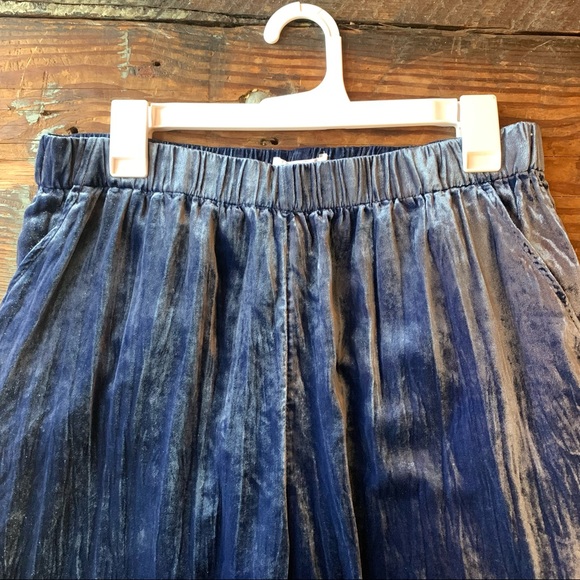 Anthropologie Ett:Twa Velvet Cropped jogger Pants l Blue Size: M high waist - Picture 4 of 8